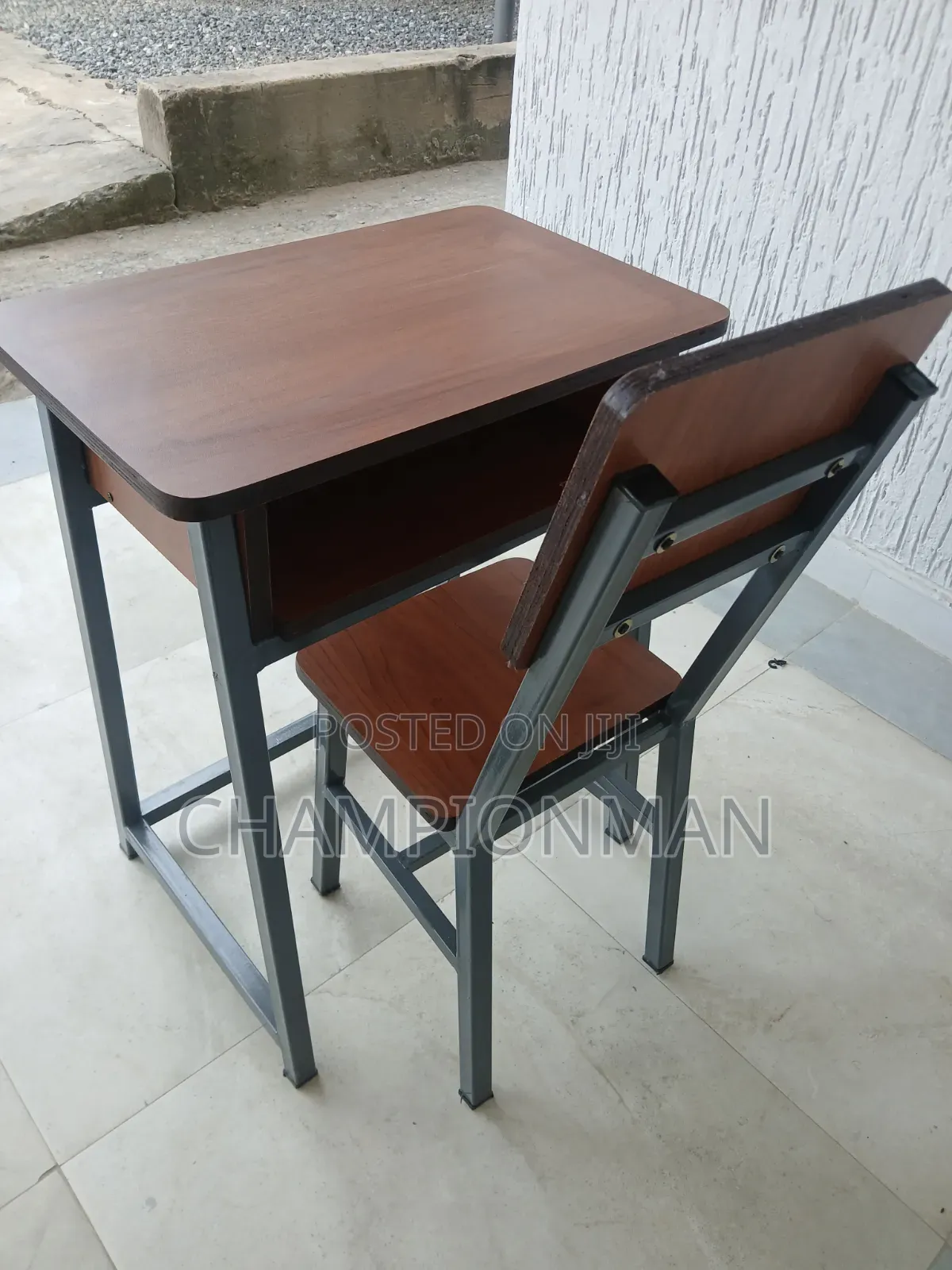 Student Desk