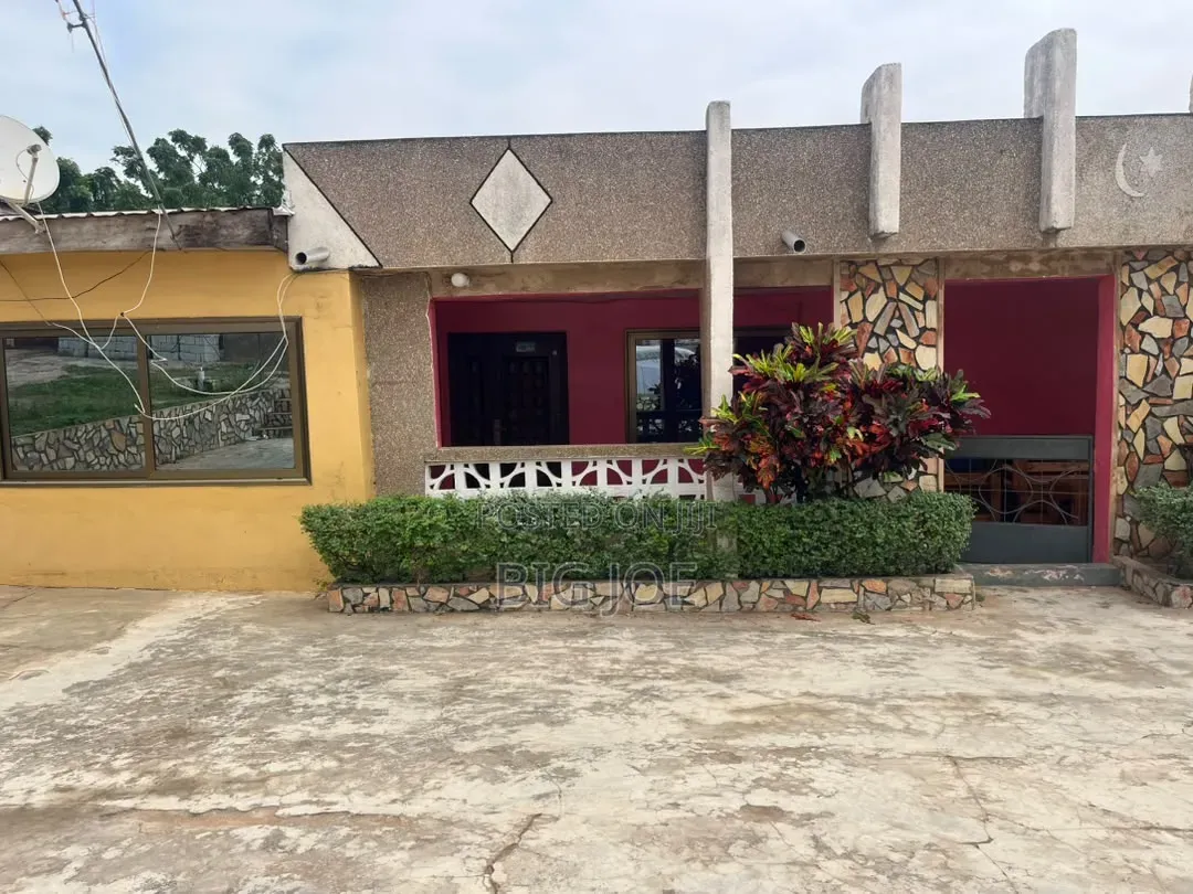 7bdrm House in Joebee Real Estate, Mallam for sale