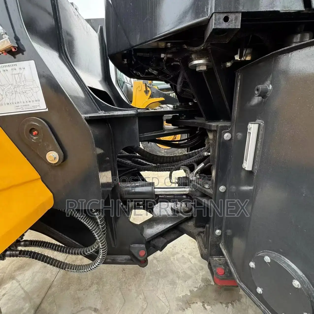 Liugong Loader 856 8tons 90% New (Preorder)
