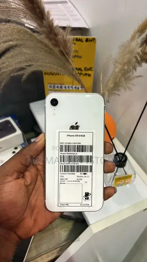 New Apple iPhone XR 64 GB White