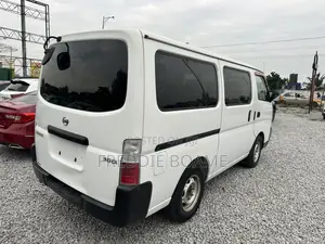 Nissan Caravan (Urvan) 2012 White