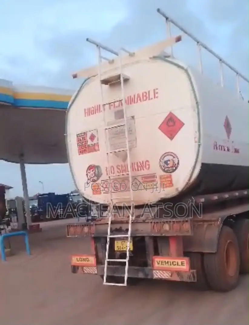 Fuel Tanker