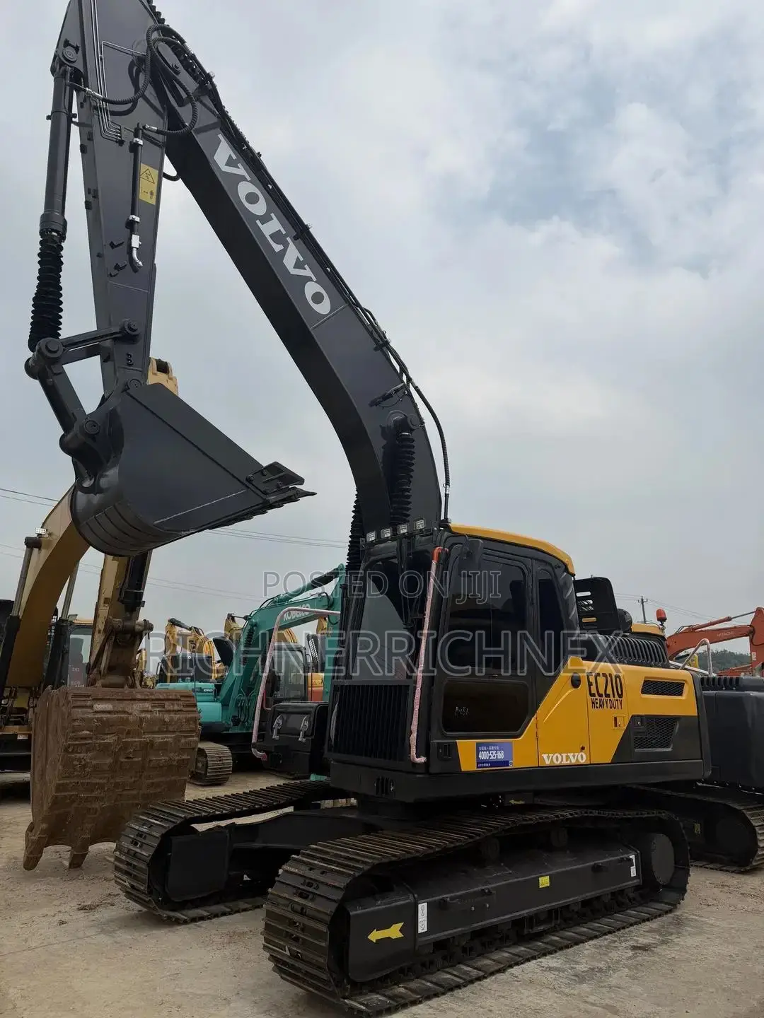 VOLVO 210 21tons 90% New