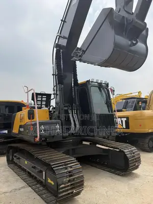 VOLVO 210 21tons 90% New