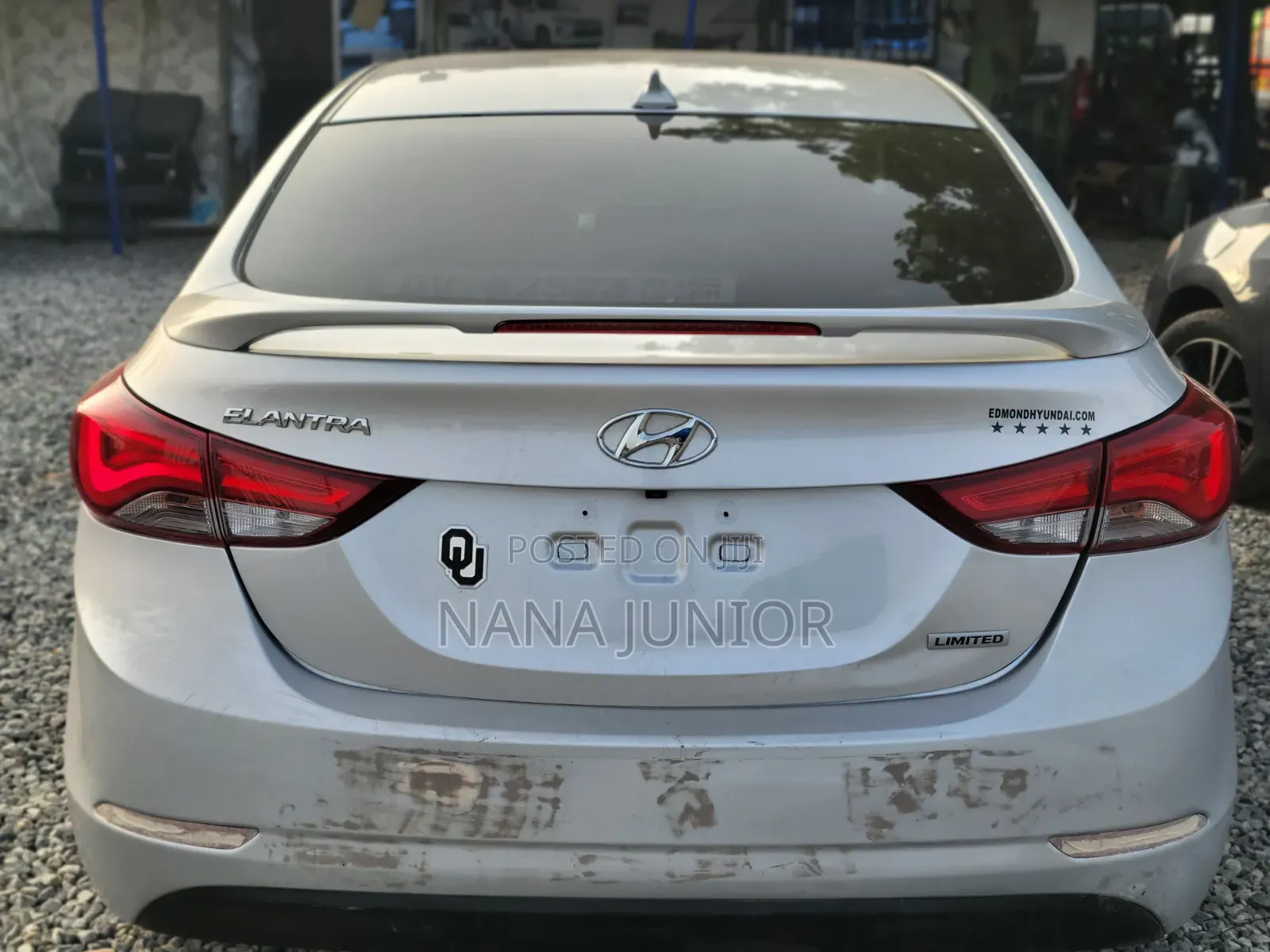 Hyundai Elantra 2015 Silver