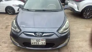 Hyundai Accent GLS 2012 Silver