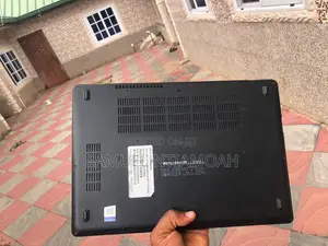 Laptop Dell Latitude 5480 4GB Intel Core i5 SSD 256GB