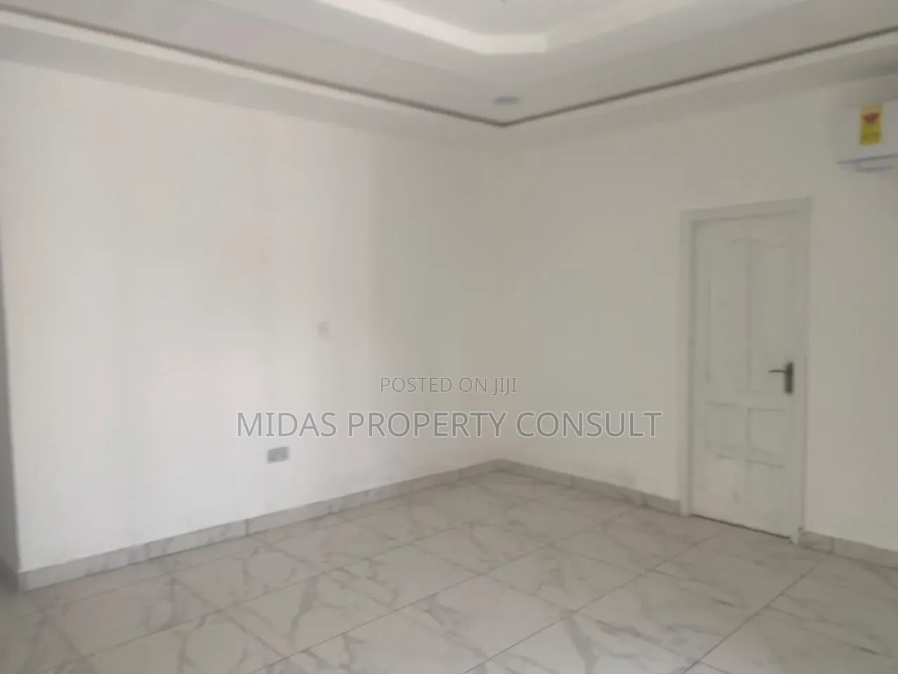 2bdrm House in Dzorwulu for rent