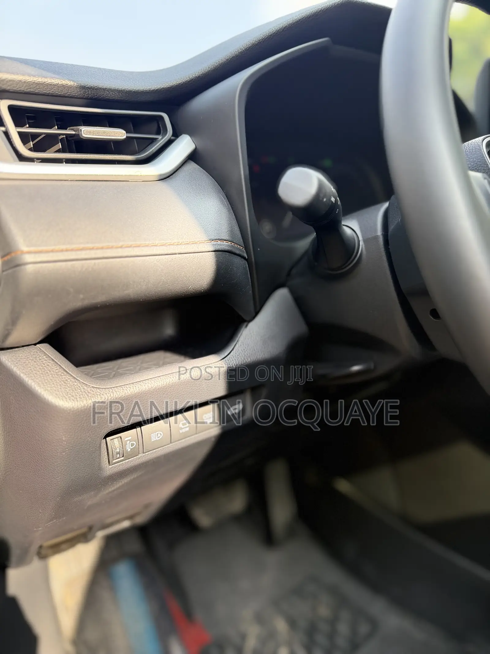 Toyota RAV4 2023 White