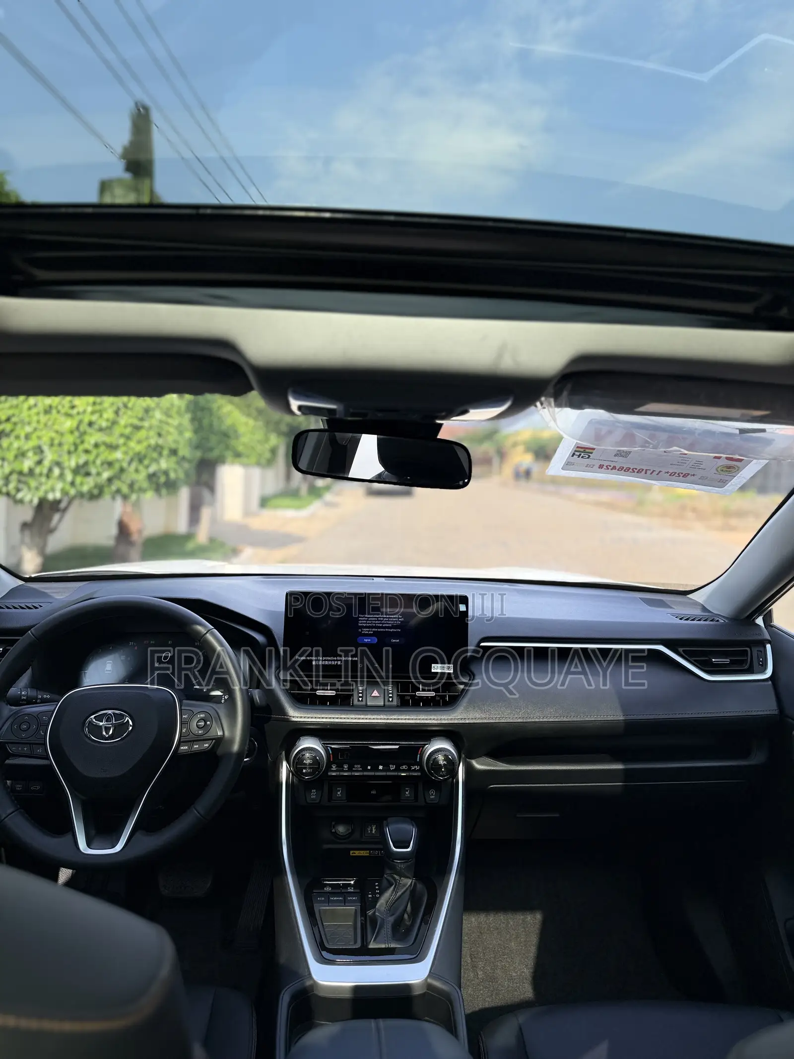 Toyota RAV4 2023 White