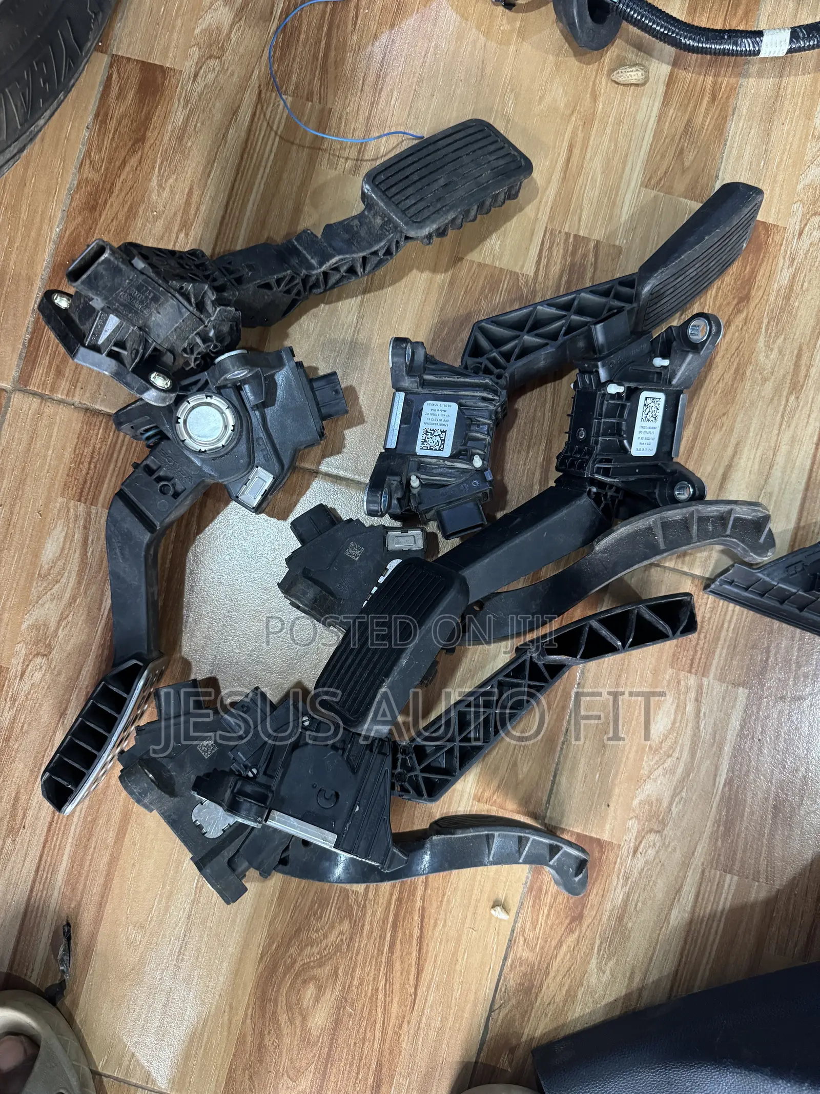 2017-2023 Honda CRV Gas Pedal Acclerator (17800-Tla-A040-M4)