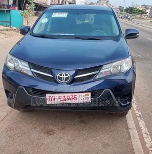 Toyota RAV4 LE 4dr SUV (2.5L 4cyl 6A) 2014 Blue