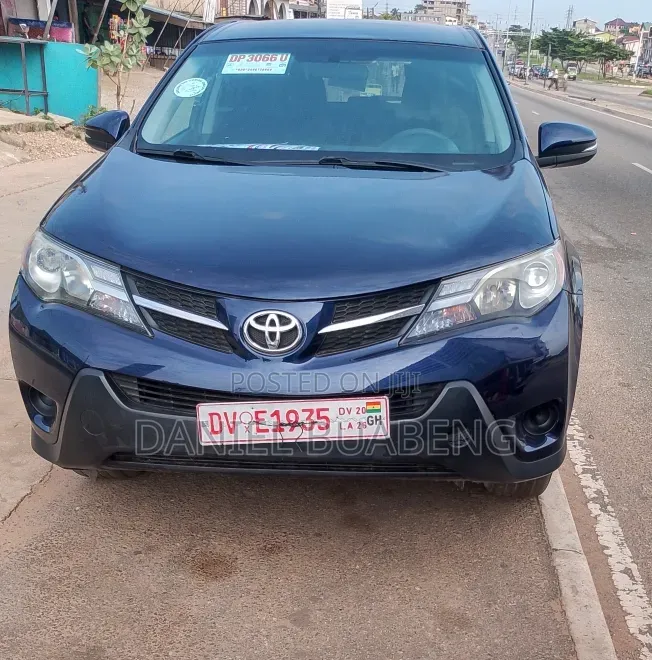 Toyota RAV4 LE 4dr SUV (2.5L 4cyl 6A) 2014 Blue