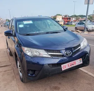 Toyota RAV4 LE 4dr SUV (2.5L 4cyl 6A) 2014 Blue