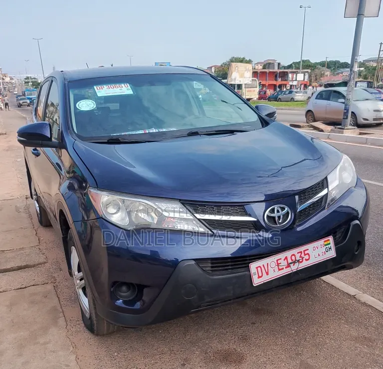 Toyota RAV4 LE 4dr SUV (2.5L 4cyl 6A) 2014 Blue