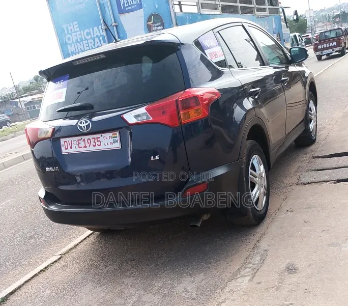 Toyota RAV4 LE 4dr SUV (2.5L 4cyl 6A) 2014 Blue