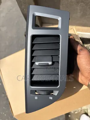 Mitsubishi Pajero AC Vent 2012-2020 Single