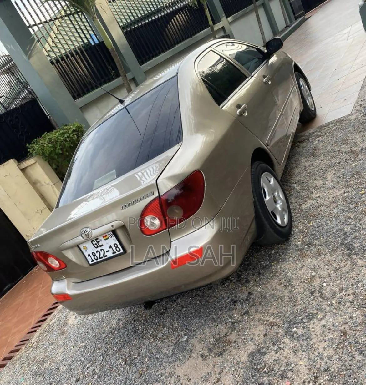 Toyota Corolla 1.4 VVT-i Limousine 2007 Gold