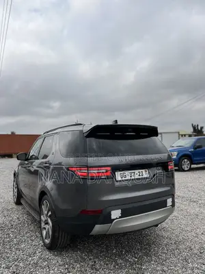 Land Rover Discovery 2018 Gray