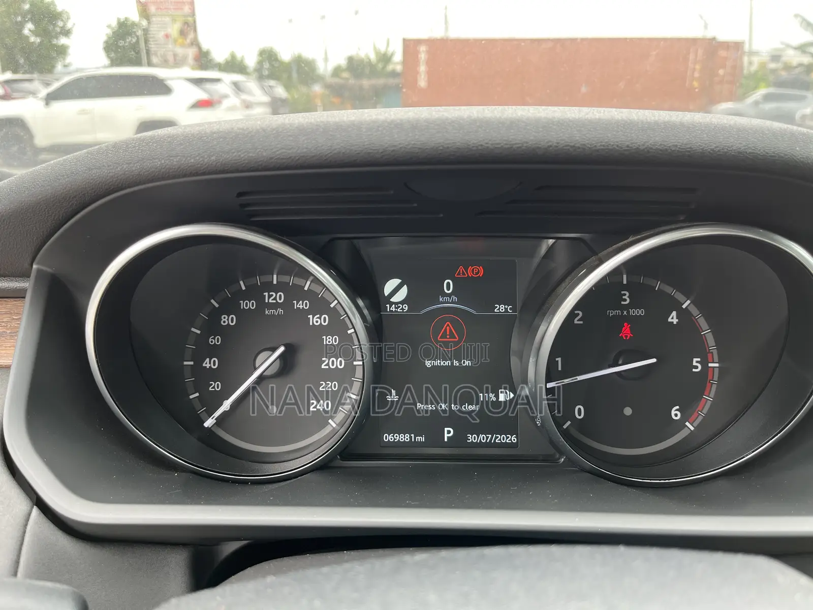Land Rover Discovery 2018 Gray