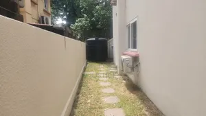 4bdrm House in Abelemkpe, Methodist Church Area for rent