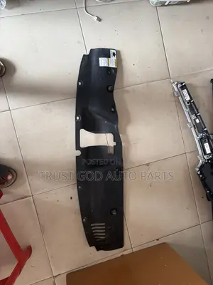 Honda Civic Radiator Panel
