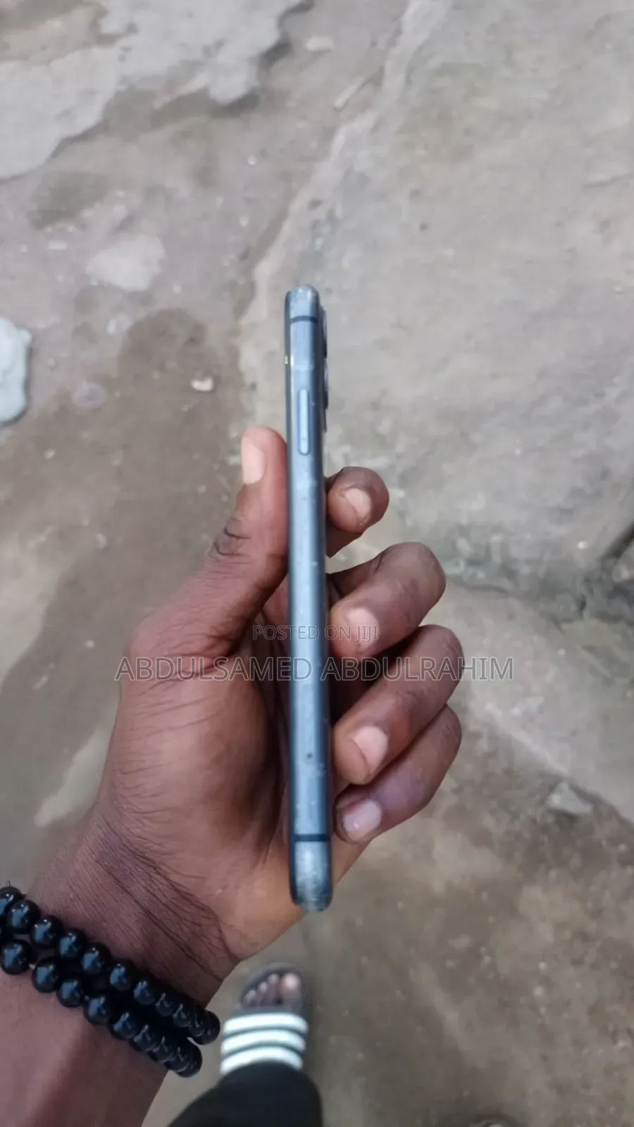 Apple iPhone 11 64 GB Gray