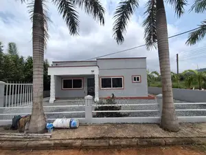 3bdrm Bungalow in Kuntunse Satellite, Amasaman for sale