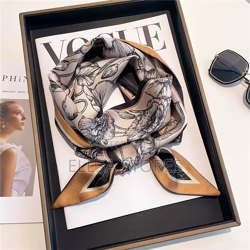 Luxury Pointed Neck Scarfs