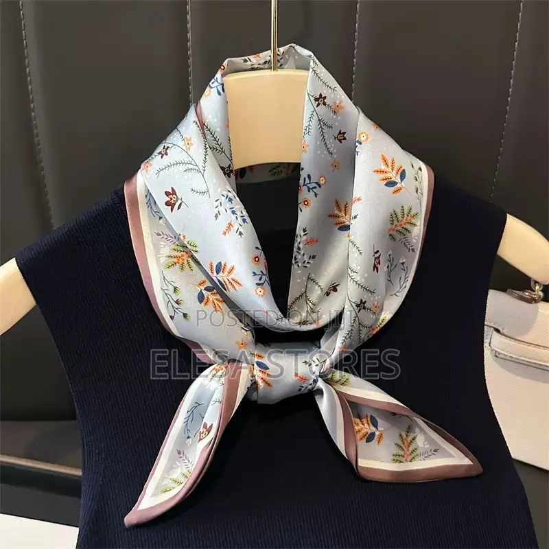 Luxury Pointed Neck Scarfs