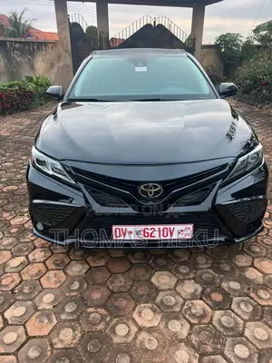 Toyota Camry SE 2021 Black