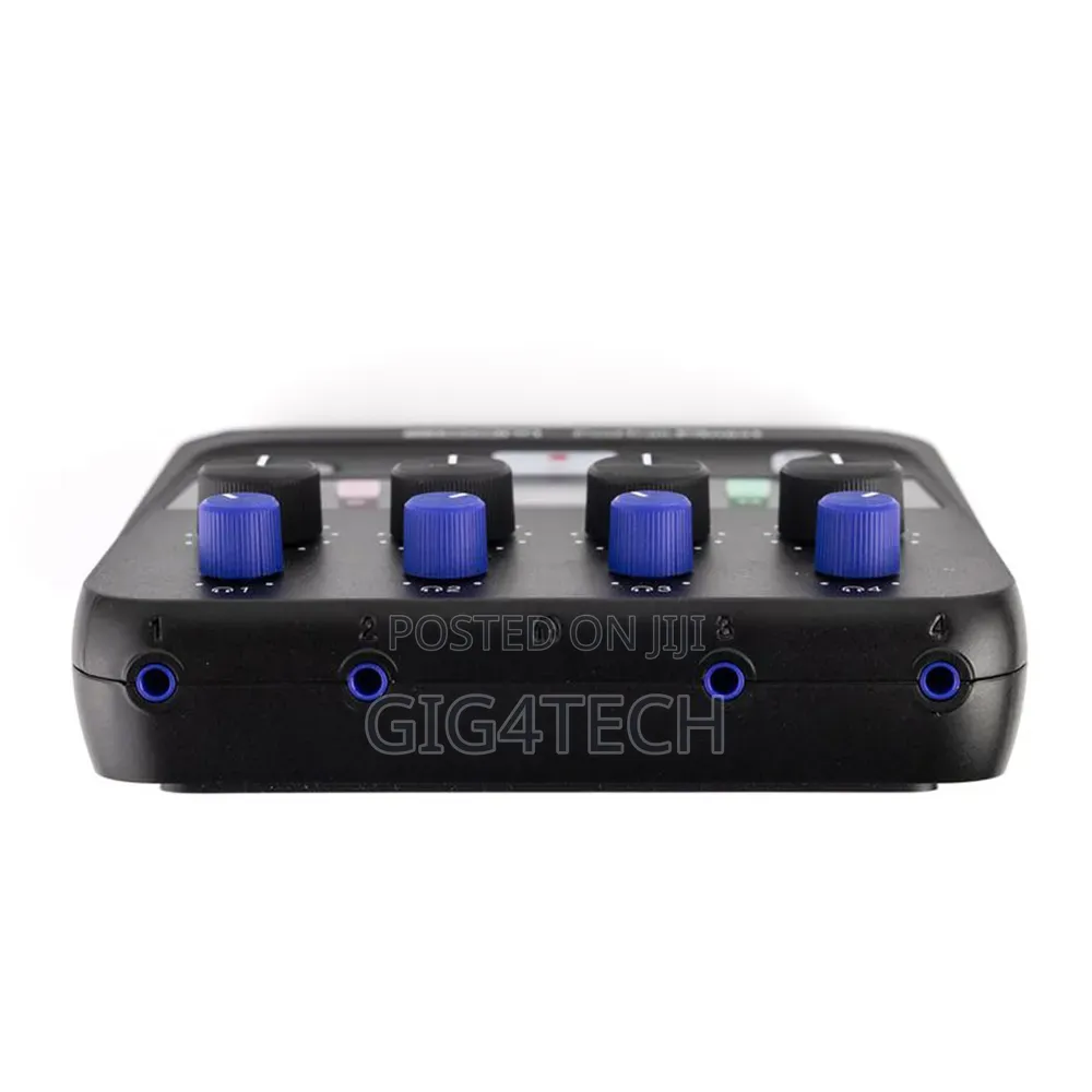 Zoom PodTrak P4next Podcast Recorder With 4 Input + AI Noise Reduction