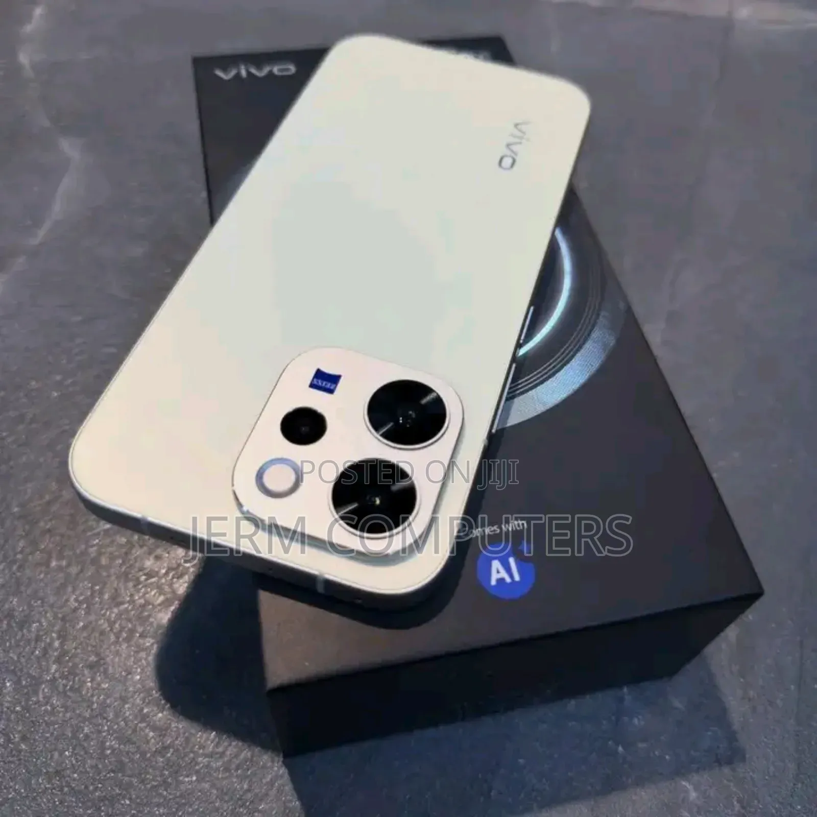 New Vivo V70 512 GB Silver