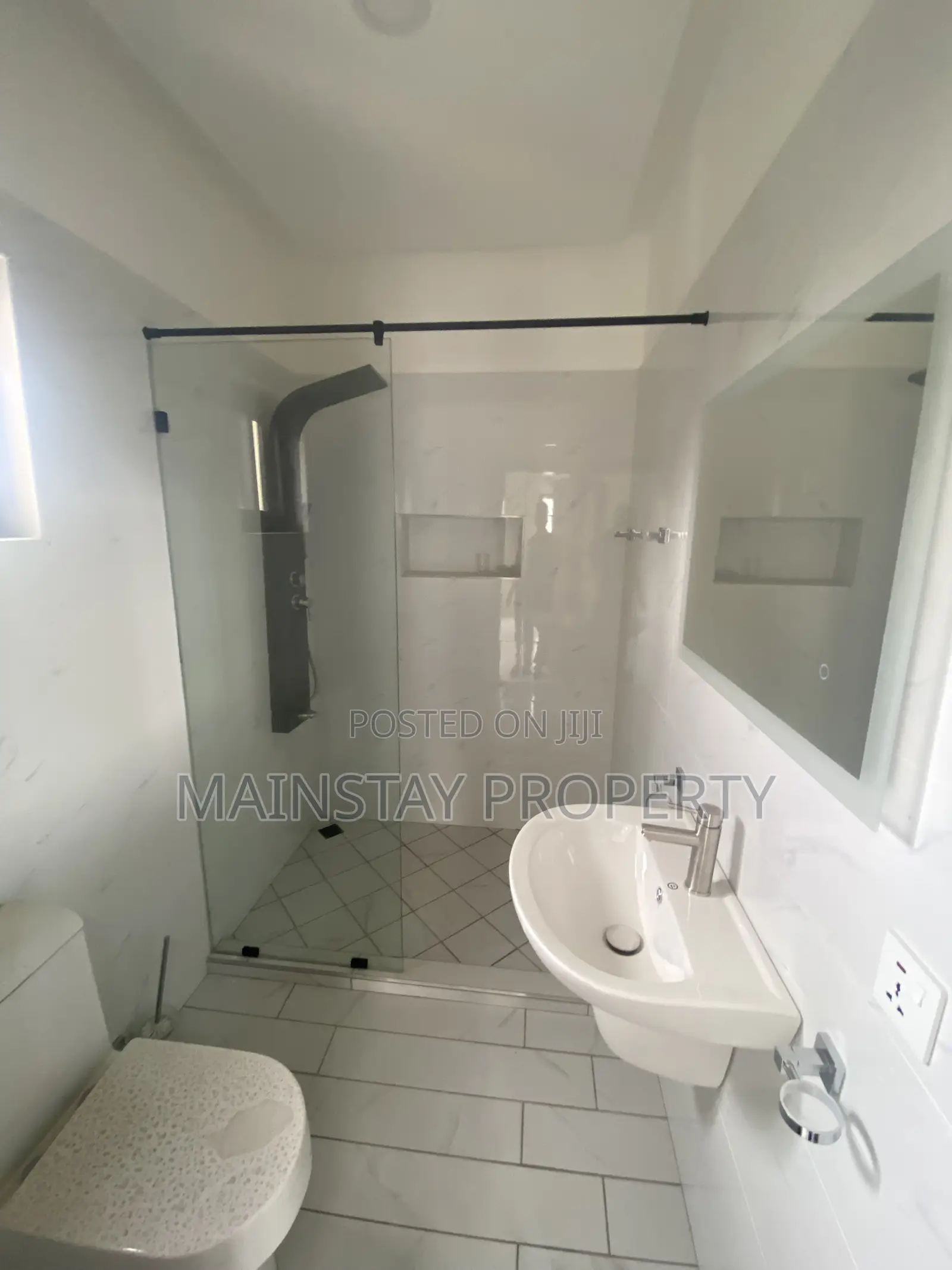 4bdrm House in Mainstay Estates, East Legon for sale