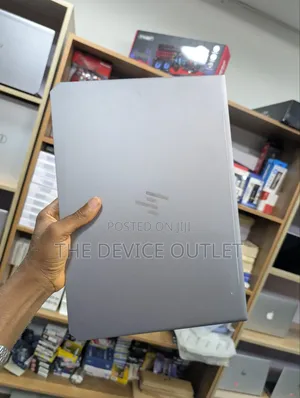 Laptop HP ZBook Studio G5 16GB Intel Core i9 SSD 512GB