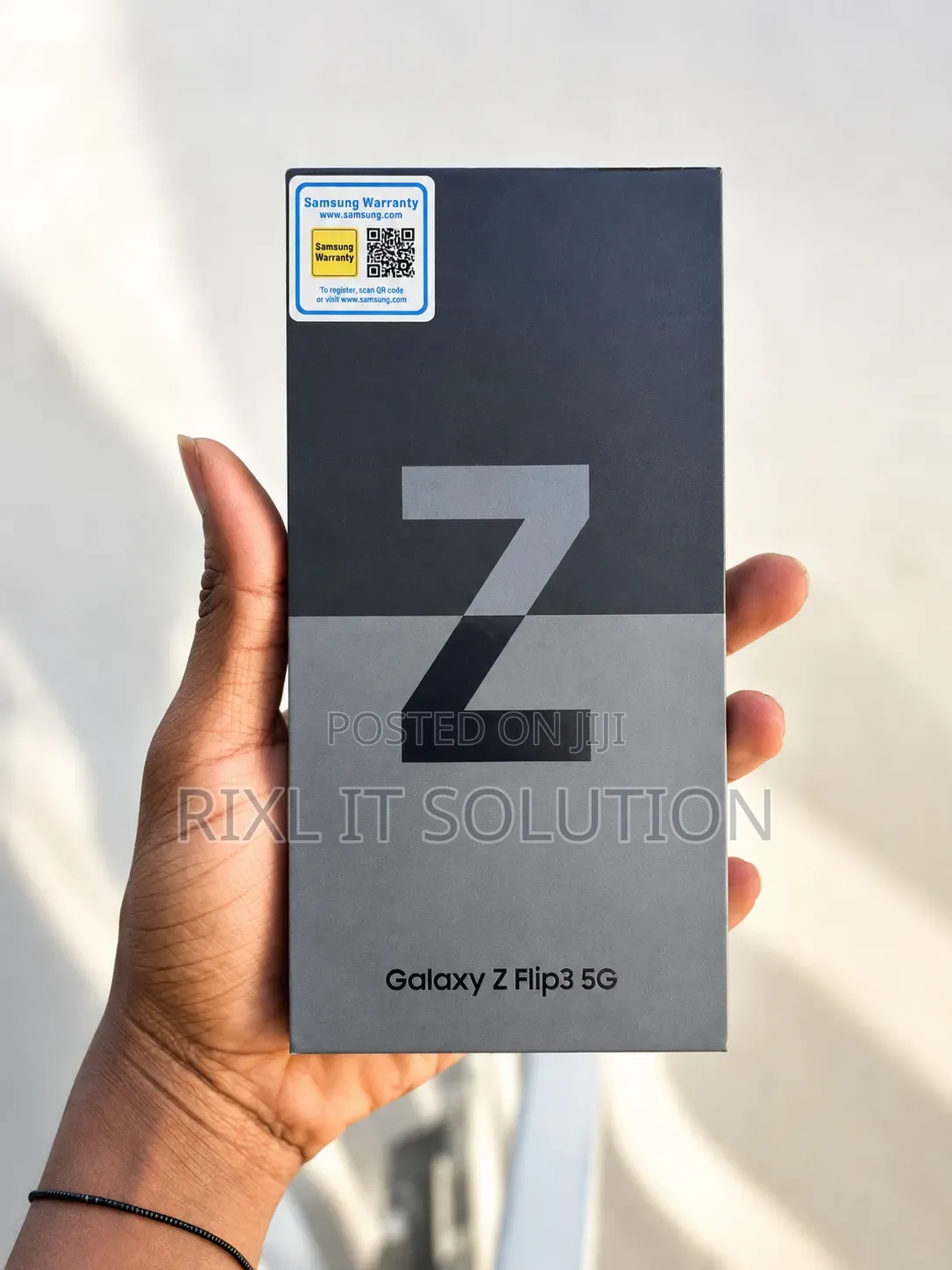 New Samsung Galaxy Z Flip3 5G 256 GB Yellow