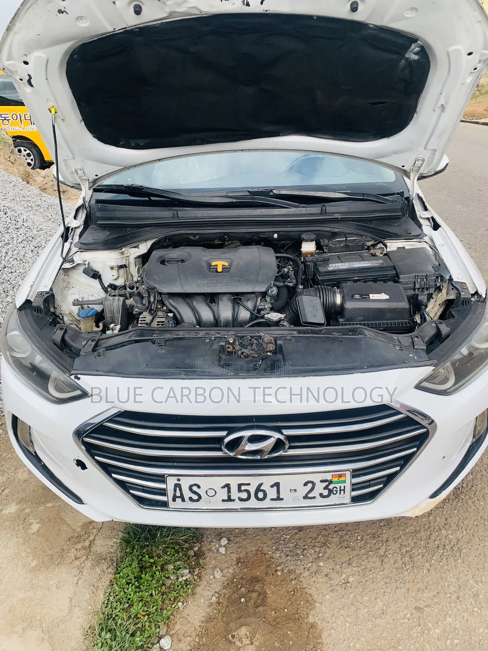 Hyundai Elantra 2018 White