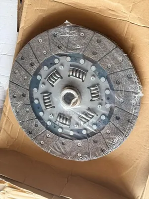 4N15 Clutch Disc and Pressure Plate 2GD