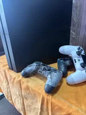 PS4 Standard
