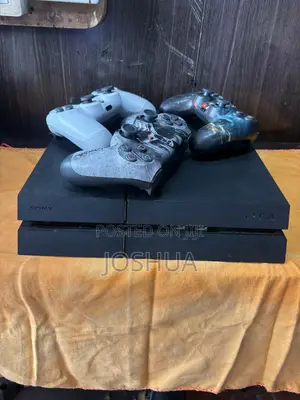 PS4 Standard