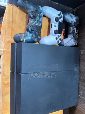 PS4 Standard