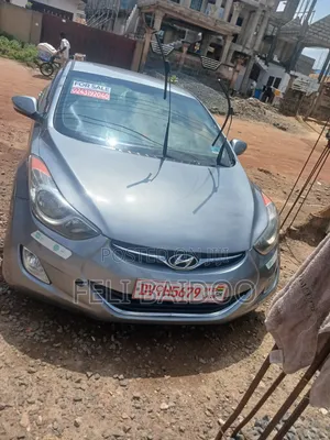 Hyundai Elantra 2013 Silver