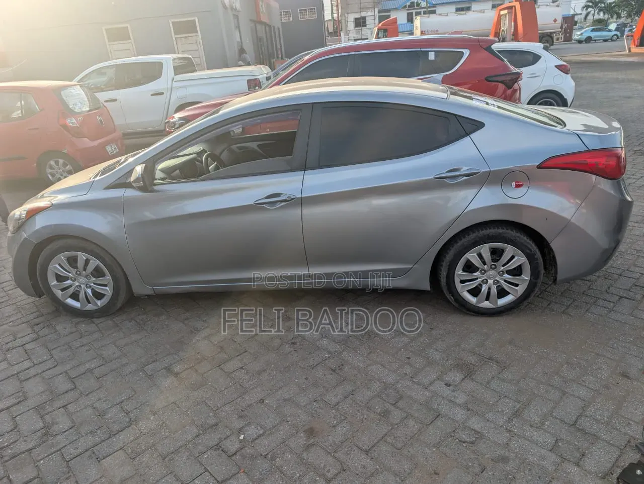 Hyundai Elantra 2013 Silver