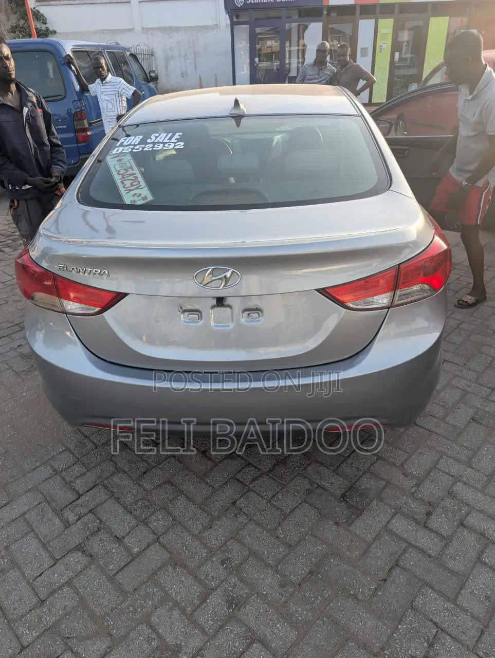 Hyundai Elantra 2013 Silver