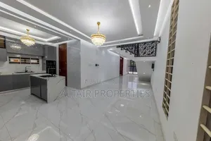 5bdrm House in East Legon Hills, Accra Metropolitan for sale