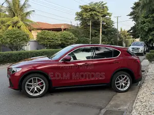Alfa Romeo Stelvio 2.0 AWD 2018 Red