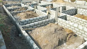 Building Contractor