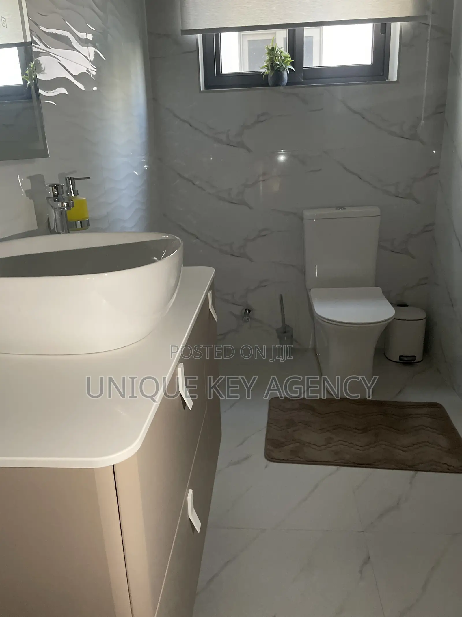Furnished 4bdrm Duplex in Unique Key Agency, East Legon for rent