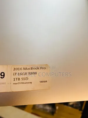 Laptop Apple MacBook 2015 16GB Intel Core i7 SSD 1T