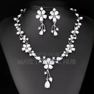 Jewelry for Ladies Available